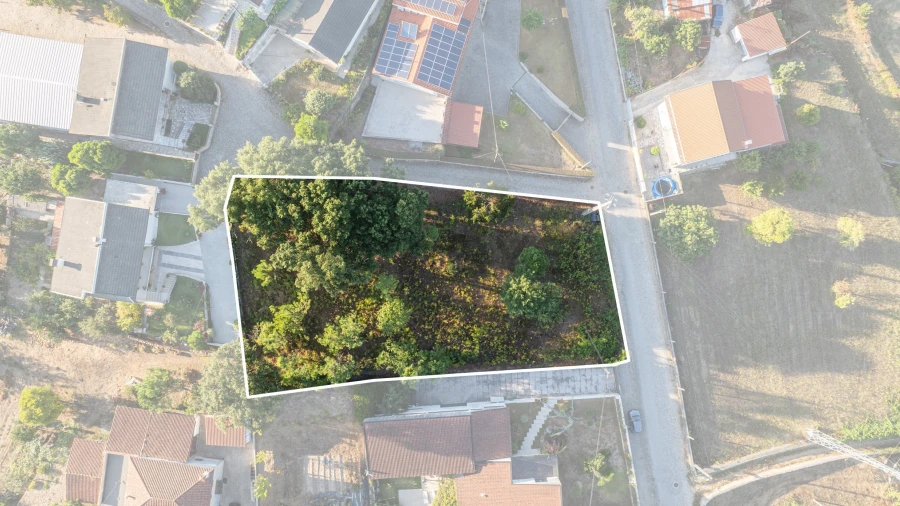 Terreno para Venda em Lama