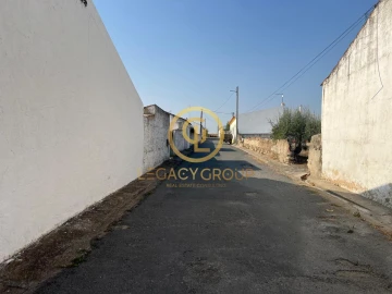 Moradia T3 para Venda em Castro Verde e Casével