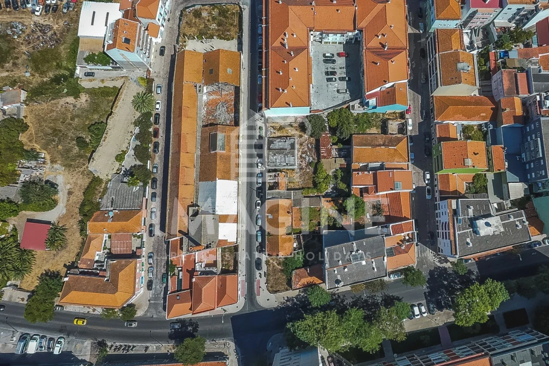 Prédio para Venda em Setubal (São Sebastião) Foto 5