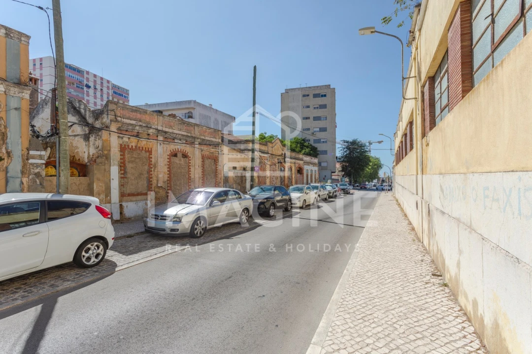Prédio para Venda em Setubal (São Sebastião) Foto 12