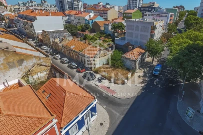 Prédio para Venda em Setubal (São Sebastião)