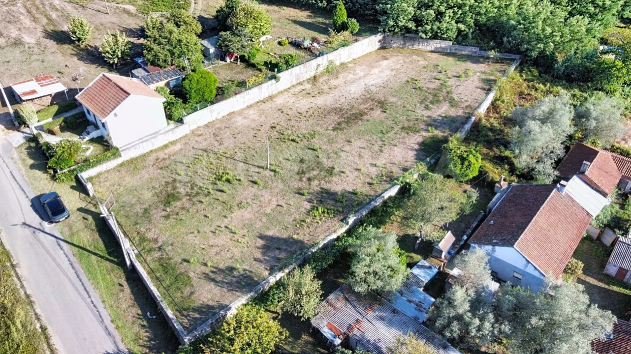 Terreno para Venda em Cerdal Foto 13