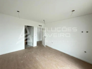 Apartamento T2 para Venda em Esgueira