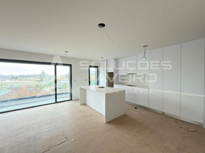 Apartamento T3 para Venda em Esgueira Foto 4