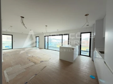 Apartamento T3 para Venda em Esgueira
