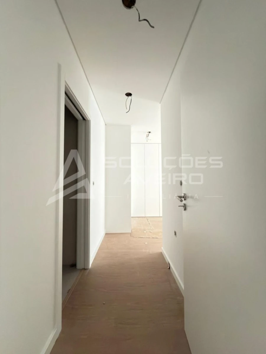 Apartamento T3 para Venda em Esgueira Foto 14