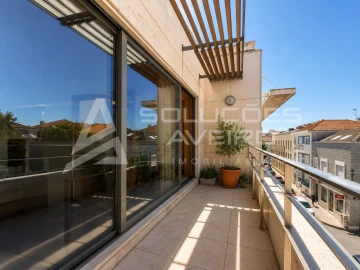 Apartamento T4 para Venda em Glória e Vera Cruz