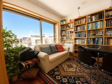 Apartamento T4 para Venda em Glória e Vera Cruz