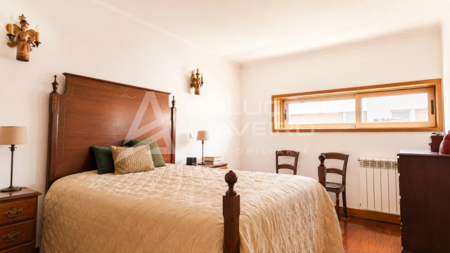 Apartamento T4 para Venda em Glória e Vera Cruz Foto 53
