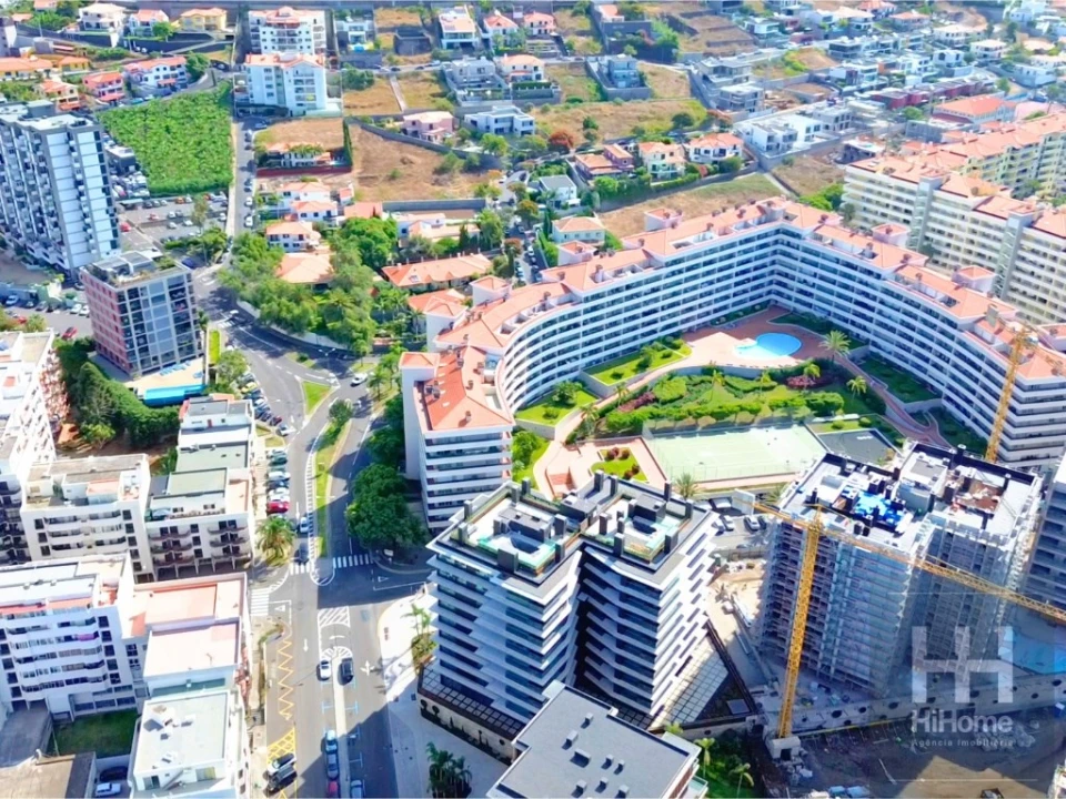 Apartamento T1 para Venda em São Martinho Foto 22