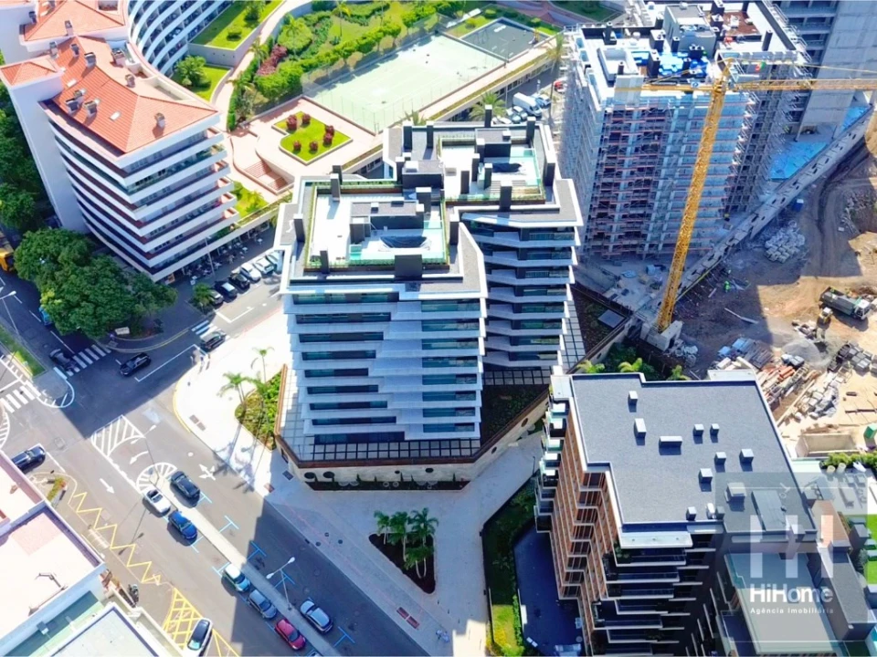 Apartamento T1 para Venda em São Martinho Foto 24
