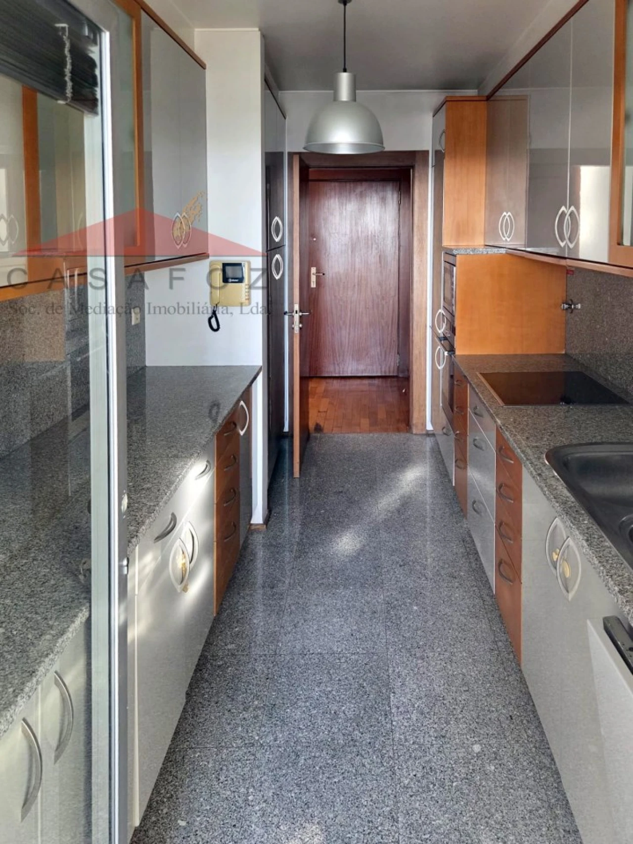 Apartamento T2 para Arrendamento em Lordelo do Ouro e Massarelos Foto 6
