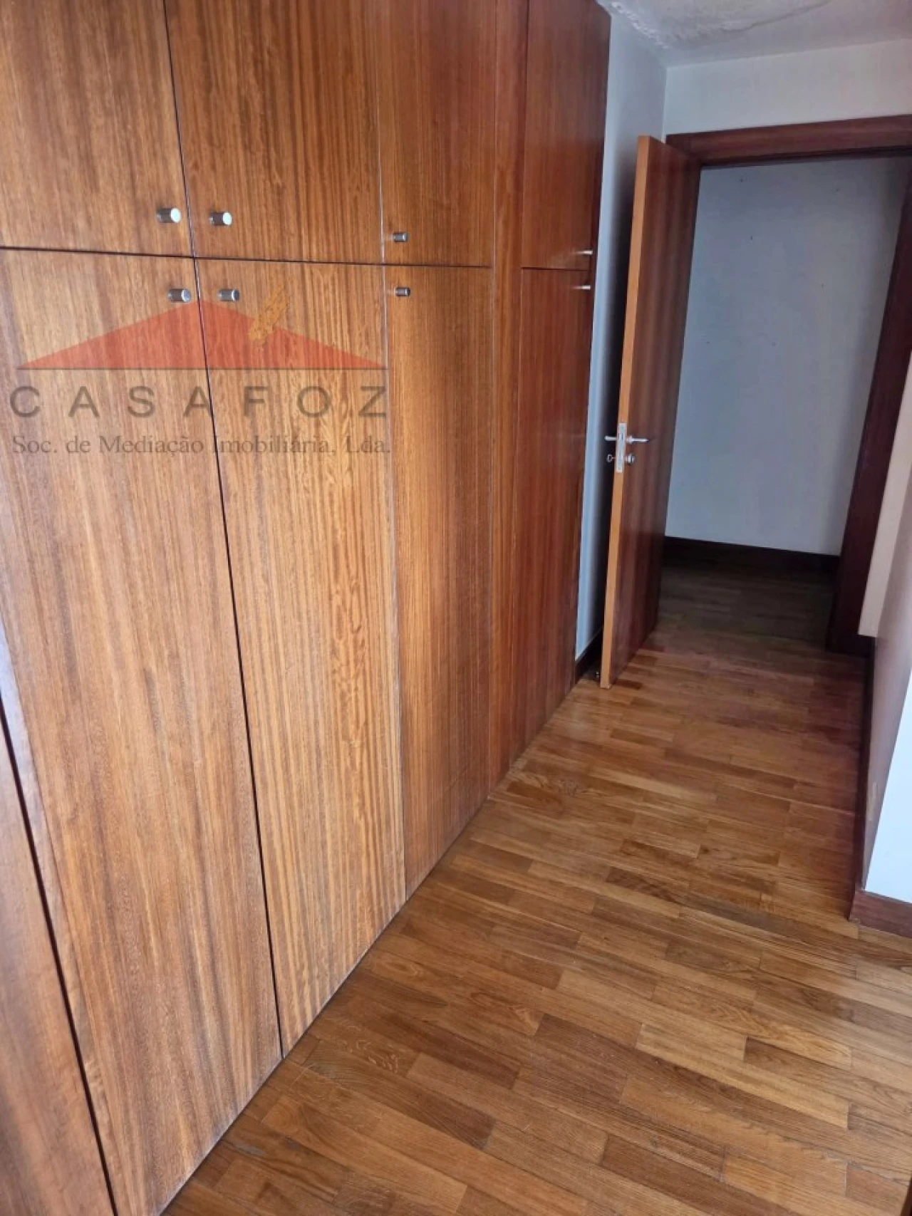 Apartamento T2 para Arrendamento em Lordelo do Ouro e Massarelos Foto 12