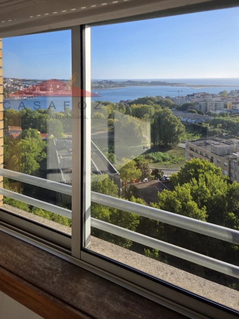 Apartamento T2 para Arrendamento em Lordelo do Ouro e Massarelos