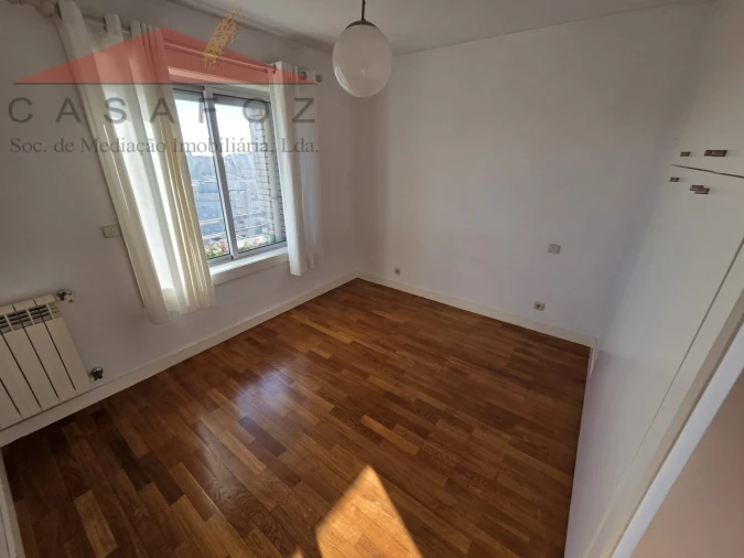 Apartamento T2 para Arrendamento em Lordelo do Ouro e Massarelos Foto 19