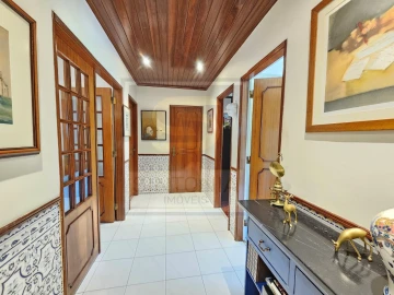 Apartamento T2 para Venda em Carnaxide e Queijas