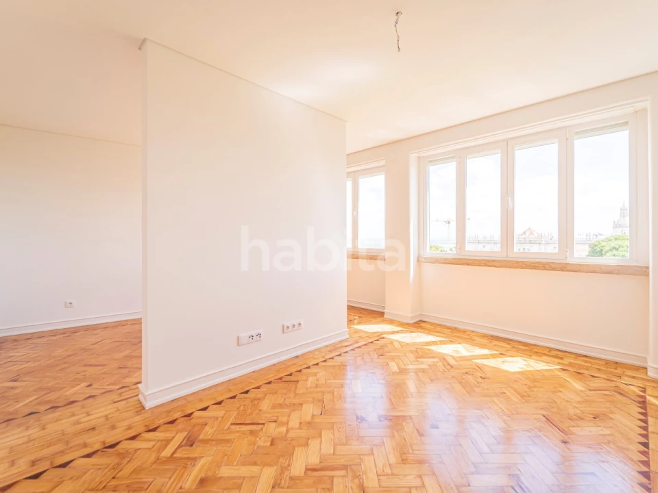 Apartamento T2 para Arrendamento em São Vicente Foto 1