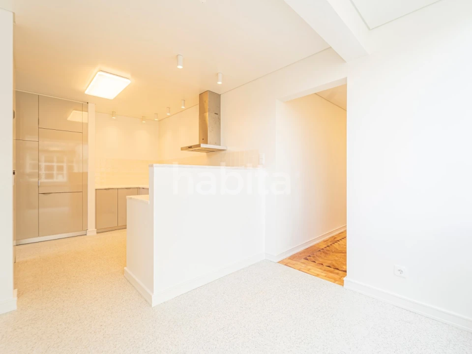 Apartamento T2 para Arrendamento em São Vicente Foto 34