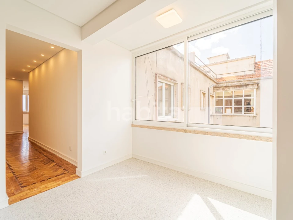 Apartamento T2 para Arrendamento em São Vicente Foto 44