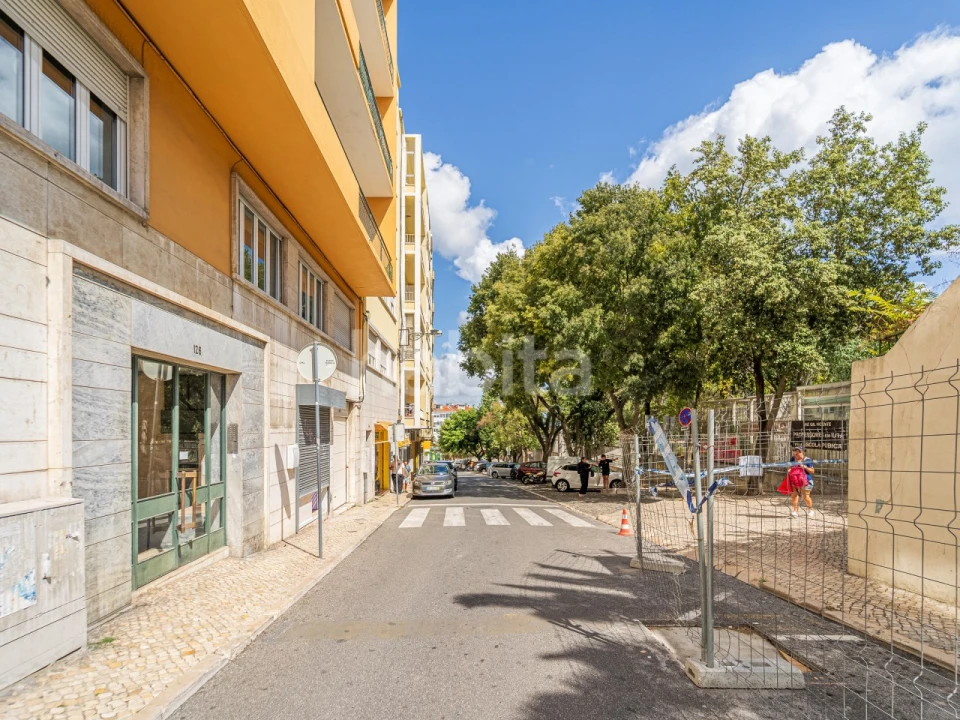 Apartamento T2 para Arrendamento em São Vicente Foto 45