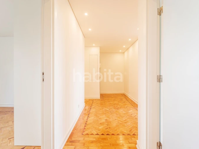 Apartamento T2 para Arrendamento em São Vicente Foto 29