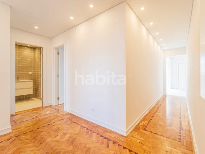 Apartamento T2 para Arrendamento em São Vicente Foto 31