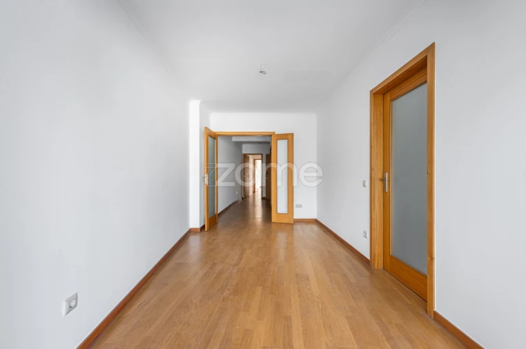 Prédio para Venda em Valongo Foto 17