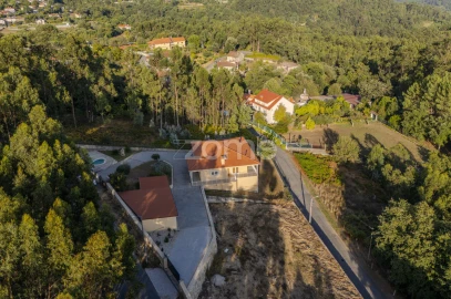 Moradia T3 para Venda em Marrancos e Arcozelo