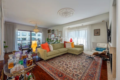Apartamento T3 para Arrendamento em Ramalde