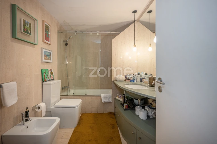 Apartamento T3 para Arrendamento em Ramalde Foto 27