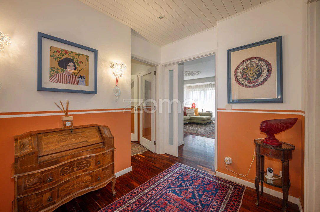 Apartamento T3 para Arrendamento em Ramalde Foto 2
