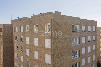 Apartamento T3 para Venda em Ramalde