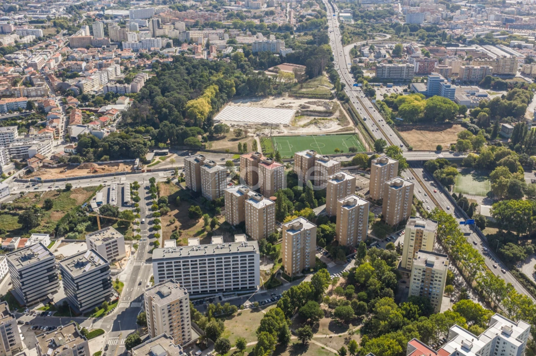 Apartamento T3 para Venda em Ramalde Foto 33