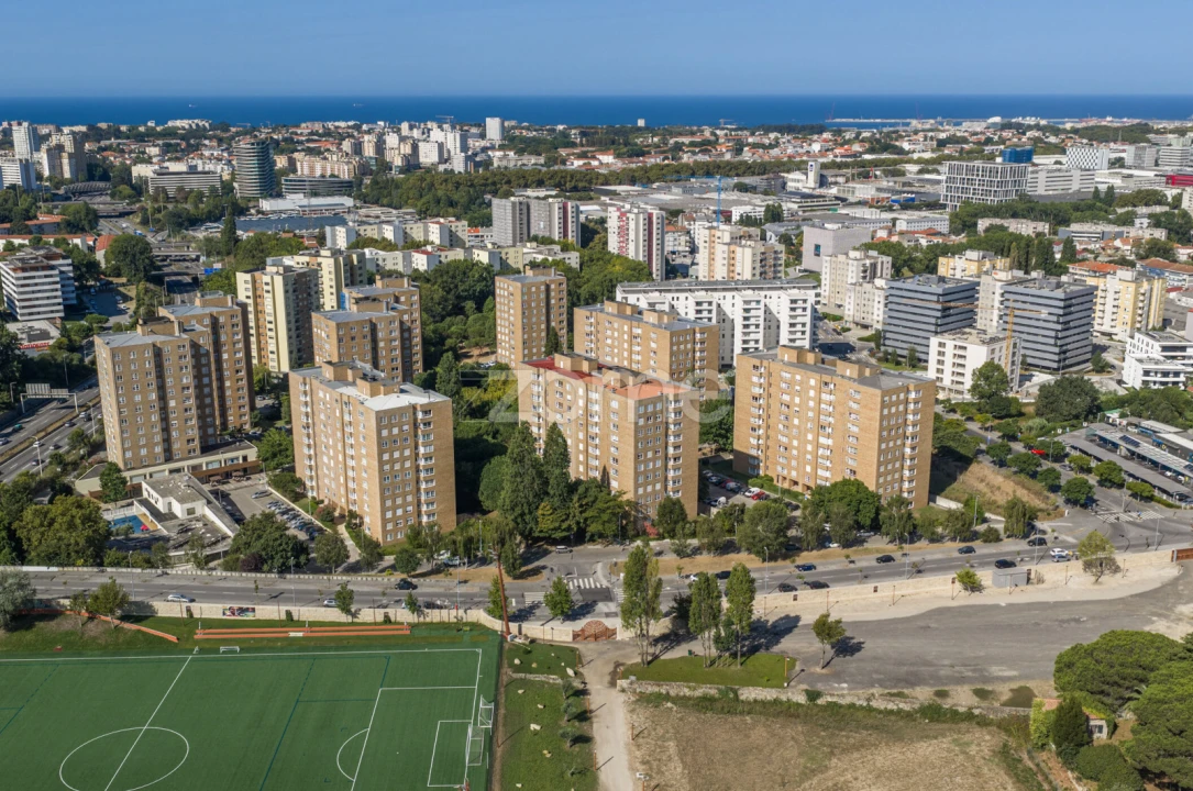 Apartamento T3 para Venda em Ramalde Foto 35