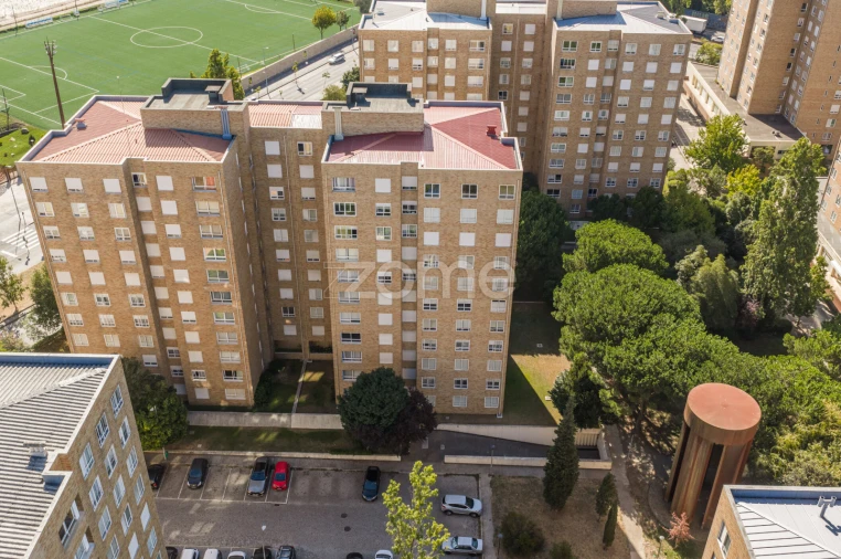 Apartamento T3 para Venda em Ramalde Foto 27
