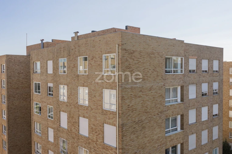 Apartamento T3 para Venda em Ramalde Foto 26