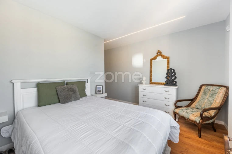 Apartamento T3 para Venda em Ramalde Foto 14