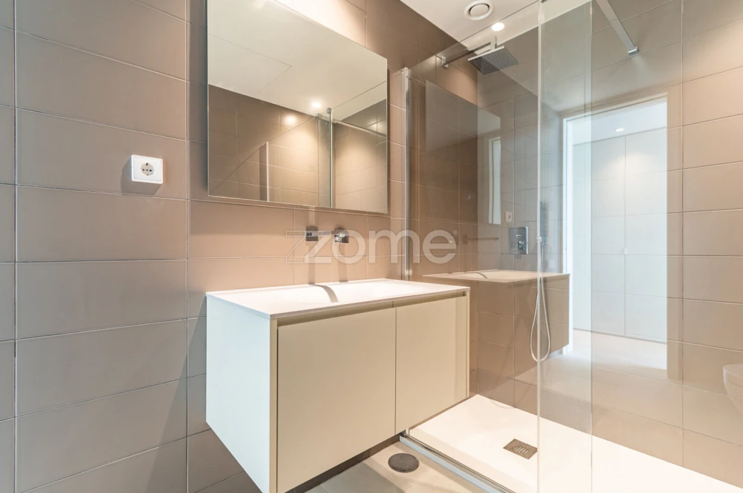 Apartamento T1 para Venda em Canidelo Foto 7