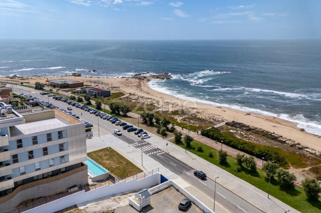 Apartamento T1 para Venda em Canidelo Foto 36