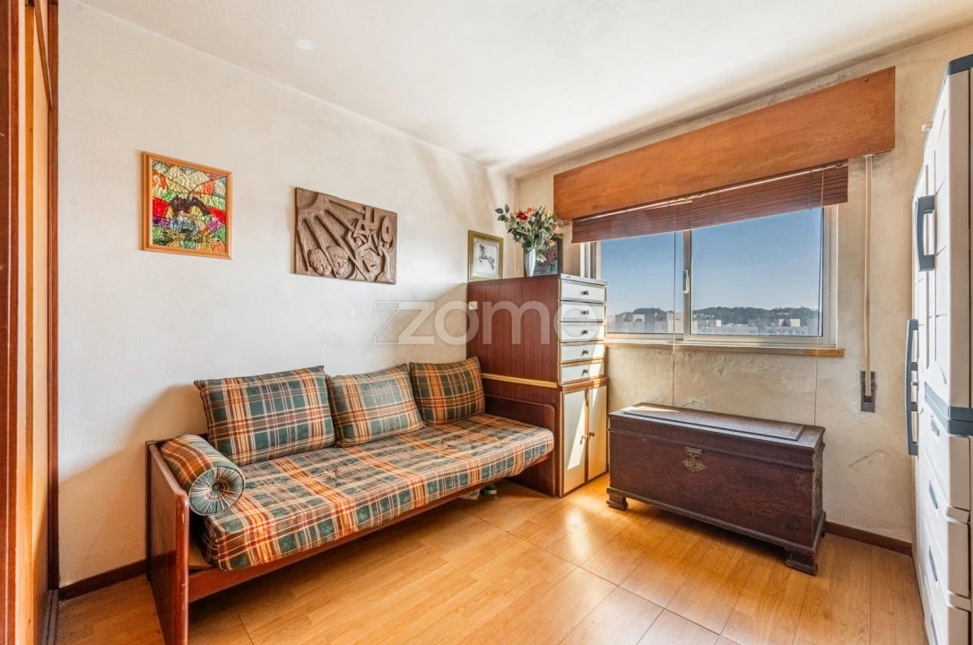Apartamento T1 para Venda em Vilar de Andorinho Foto 7