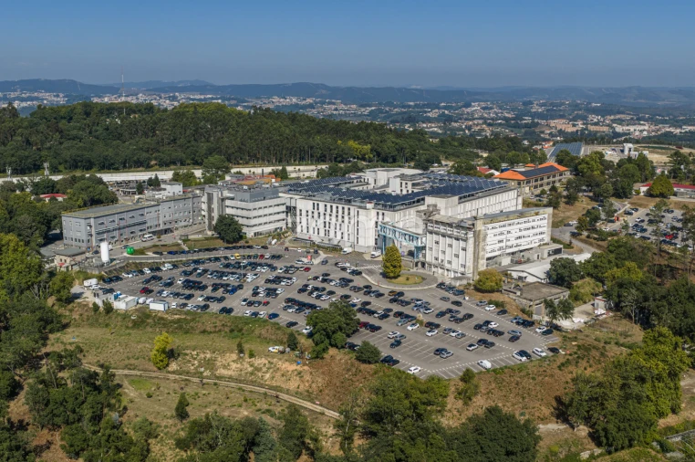 Apartamento T1 para Venda em Vilar de Andorinho Foto 17