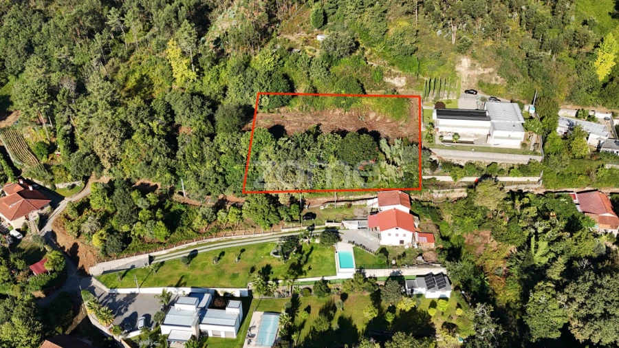 Terreno para Venda em Vila Verde e Barbudo