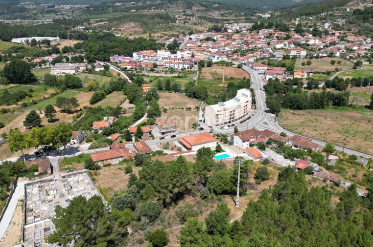 Moradia T34 para Venda em Vidago, Arcossó, Selhariz, Vilarinho Paranheiras Foto 10
