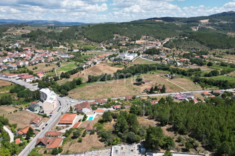 Moradia T34 para Venda em Vidago, Arcossó, Selhariz, Vilarinho Paranheiras Foto 11
