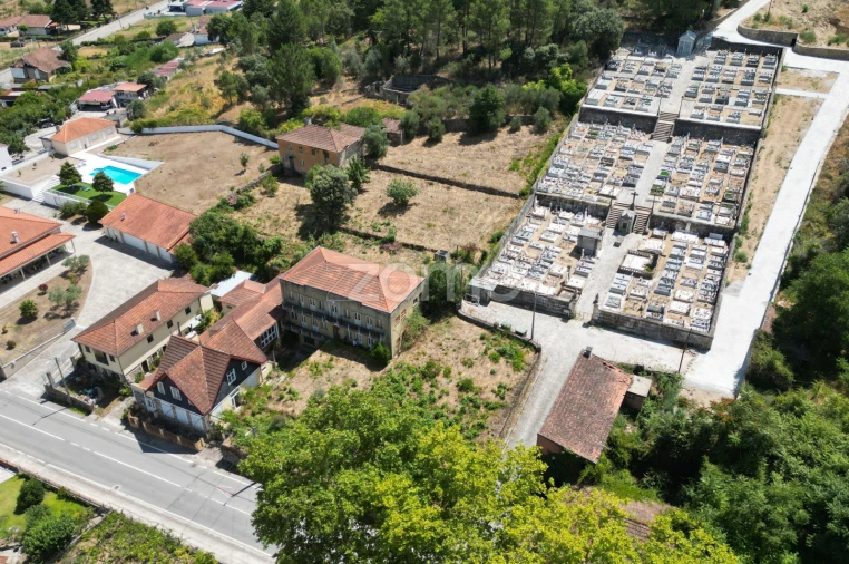 Moradia T34 para Venda em Vidago, Arcossó, Selhariz, Vilarinho Paranheiras Foto 3