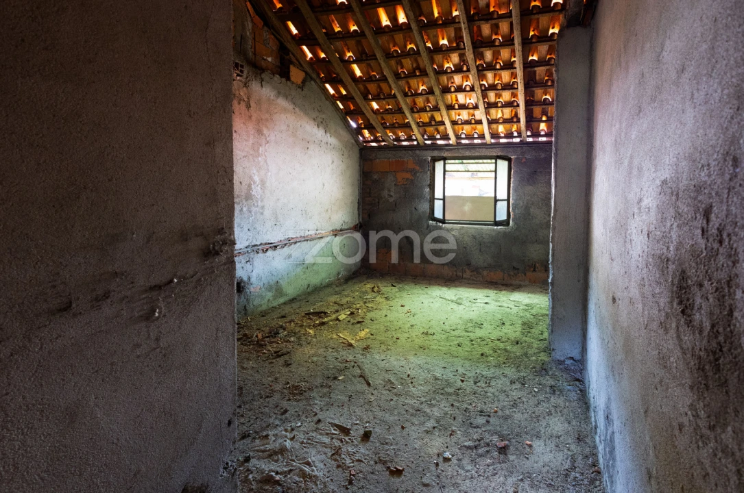 Prédio para Venda em Arganil Foto 25