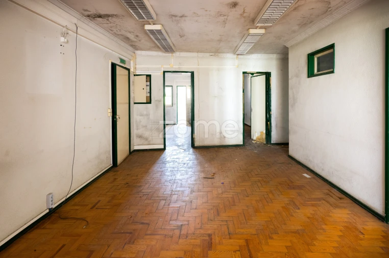 Prédio para Venda em Arganil Foto 28
