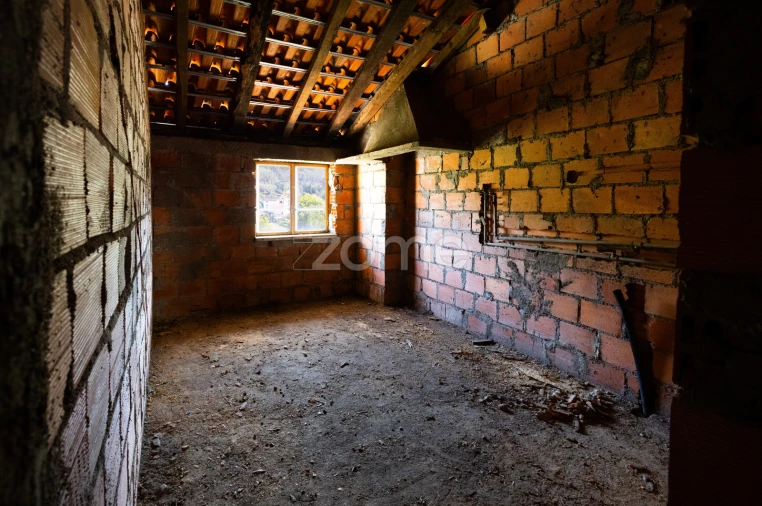 Prédio para Venda em Arganil Foto 39