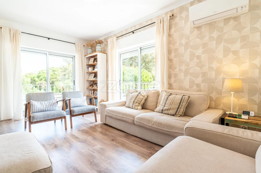 Apartamento T2 para Arrendamento em Cascais e Estoril Foto 2