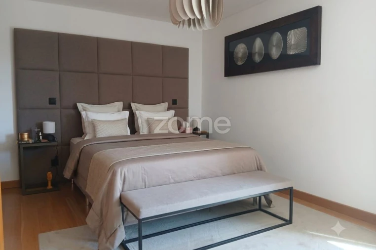 Apartamento T3 para Venda em Águas Livres Foto 20
